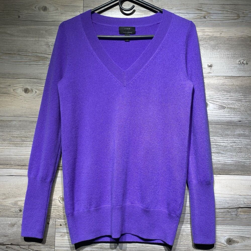 J Crew 100% Italian Cashmere V Neck Pullover Sweater Purple Size Small Preppy